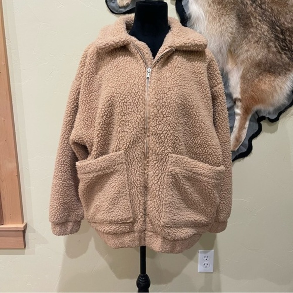 I.‎ AM. GIA. XS Tan Pixie Teddy Coat Bomber Jacket Influencer Oversized Fluffy